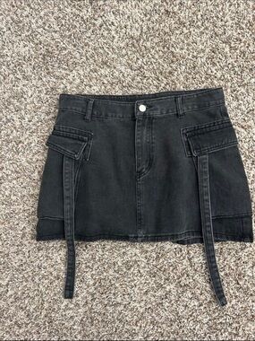 Women’s Denim Black Cargo Mini Skirt